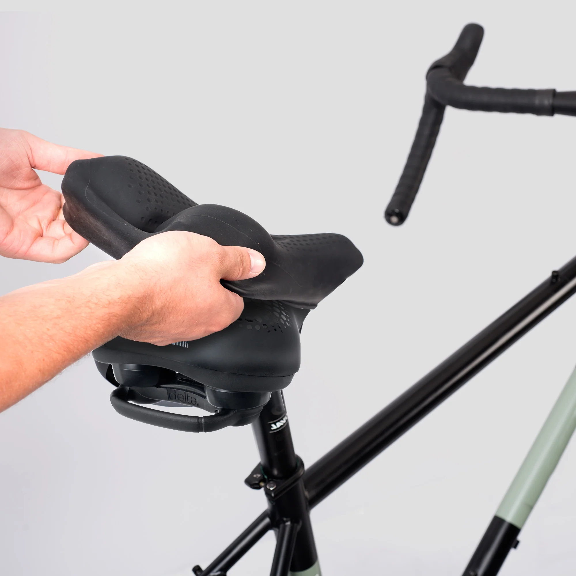 hexAir Max Saddle Cover - Image 9